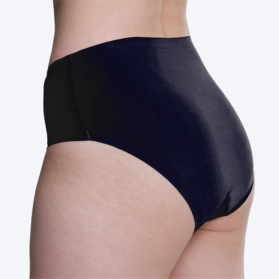 https://wukawear.ch/cdn/shop/products/WUKA-Stretch-Seamless-Period-Pants-Midi-Brief-Medium-black-back_2048x2048.jpg?v=1667773975